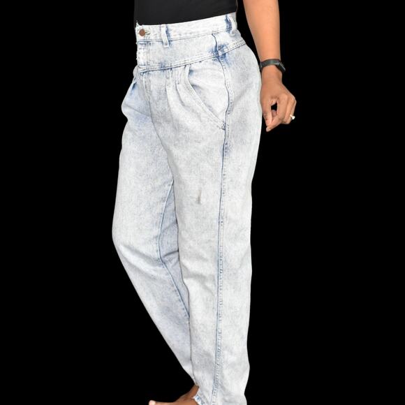 Vintage Stonewashed Jeans Blue Light Wash Denim Yoked Pleated Bareback Size 6 - Picture 7 of 16